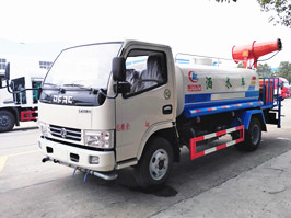 東風霧炮灑水車規格型號,熱銷5噸霧炮車報價